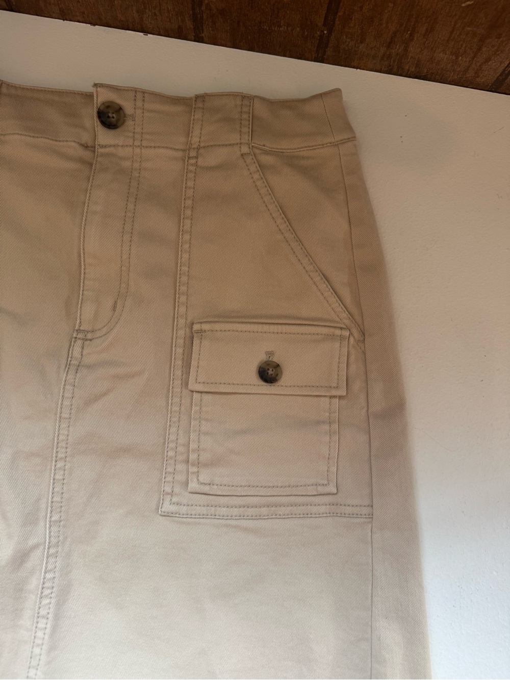 Loft cream denim Cargo Utility Pocket Mini Skirt- size 2 Petite - Picture 5 of 9
